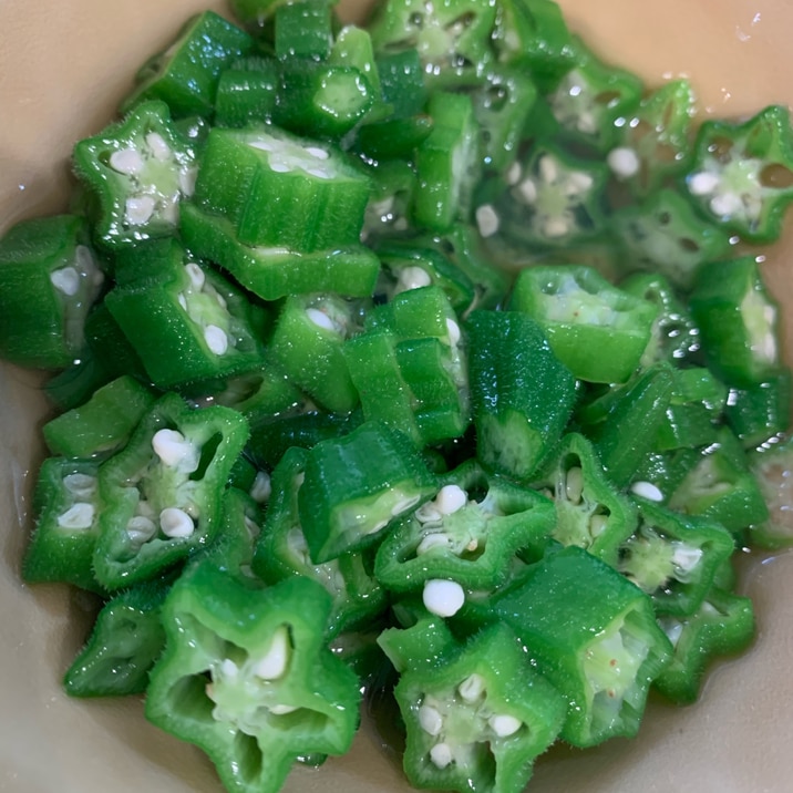 ネバネバが美味!刻みオクラの白だし和え